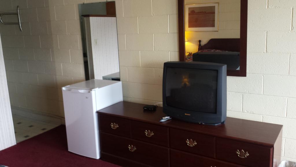 H&K Motel Anderson Habitación foto